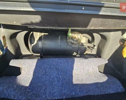 Серый Тойота Камри, объемом двигателя 2.4 л и пробегом 358 тыс. км за 10000 $, фото 27 на Automoto.ua