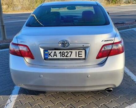 Серый Тойота Камри, объемом двигателя 2.36 л и пробегом 413 тыс. км за 8700 $, фото 4 на Automoto.ua