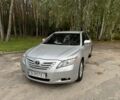 Сірий Тойота Камрі, об'ємом двигуна 3.5 л та пробігом 300 тис. км за 8500 $, фото 1 на Automoto.ua