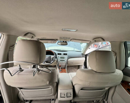 Серый Тойота Камри, объемом двигателя 3.5 л и пробегом 230 тыс. км за 10200 $, фото 10 на Automoto.ua