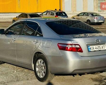 Серый Тойота Камри, объемом двигателя 2.36 л и пробегом 179 тыс. км за 9700 $, фото 9 на Automoto.ua