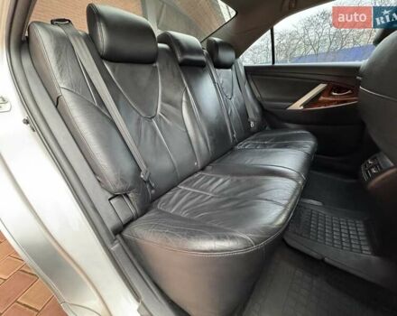 Серый Тойота Камри, объемом двигателя 3.5 л и пробегом 223 тыс. км за 8300 $, фото 47 на Automoto.ua