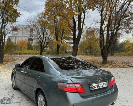 Тойота Камри 2009 в Ровно на Automoto.ua Серый Тойота Камри, объемом двигателя 3.46 л и пробегом 286 тыс. км за 7650 $, фото 8 на Automoto.ua