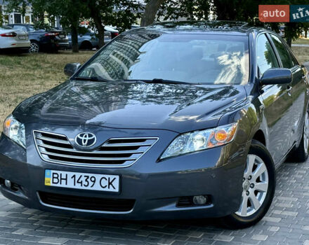 Сірий Тойота Камрі, об'ємом двигуна 2.4 л та пробігом 190 тис. км за 9300 $, фото 14 на Automoto.ua