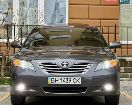 Сірий Тойота Камрі, об'ємом двигуна 2.4 л та пробігом 220 тис. км за 9100 $, фото 6 на Automoto.ua