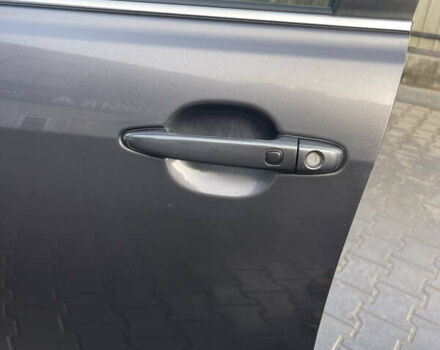 Сірий Тойота Камрі, об'ємом двигуна 3.46 л та пробігом 297 тис. км за 11500 $, фото 8 на Automoto.ua