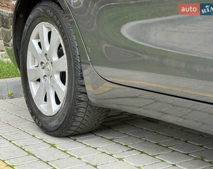 Сірий Тойота Камрі, об'ємом двигуна 2.4 л та пробігом 220 тис. км за 9100 $, фото 29 на Automoto.ua