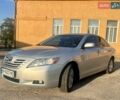 Сірий Тойота Камрі, об'ємом двигуна 3.5 л та пробігом 214 тис. км за 11700 $, фото 1 на Automoto.ua