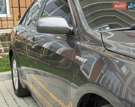 Сірий Тойота Камрі, об'ємом двигуна 2.4 л та пробігом 220 тис. км за 9100 $, фото 25 на Automoto.ua