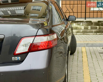 Сірий Тойота Камрі, об'ємом двигуна 2.4 л та пробігом 220 тис. км за 9100 $, фото 40 на Automoto.ua