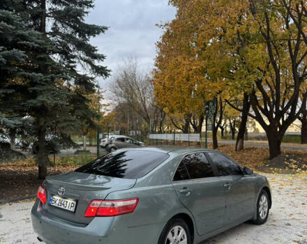 Тойота Камри 2009 в Ровно на Automoto.ua Серый Тойота Камри, объемом двигателя 3.46 л и пробегом 286 тыс. км за 7650 $, фото 6 на Automoto.ua