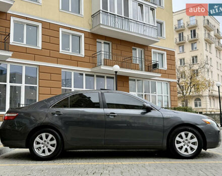 Сірий Тойота Камрі, об'ємом двигуна 2.4 л та пробігом 220 тис. км за 9100 $, фото 3 на Automoto.ua