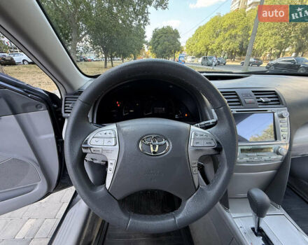Сірий Тойота Камрі, об'ємом двигуна 2.4 л та пробігом 190 тис. км за 9300 $, фото 75 на Automoto.ua