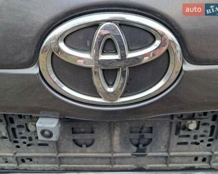 Серый Тойота Камри, объемом двигателя 2.4 л и пробегом 200 тыс. км за 4699 $, фото 1 на Automoto.ua