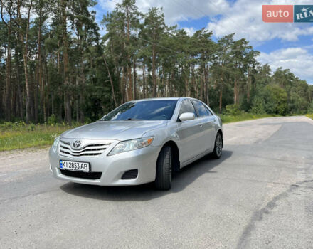 Сірий Тойота Камрі, об'ємом двигуна 2.5 л та пробігом 270 тис. км за 8800 $, фото 10 на Automoto.ua
