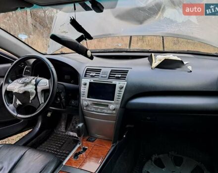 Серый Тойота Камри, объемом двигателя 2.4 л и пробегом 200 тыс. км за 4699 $, фото 35 на Automoto.ua