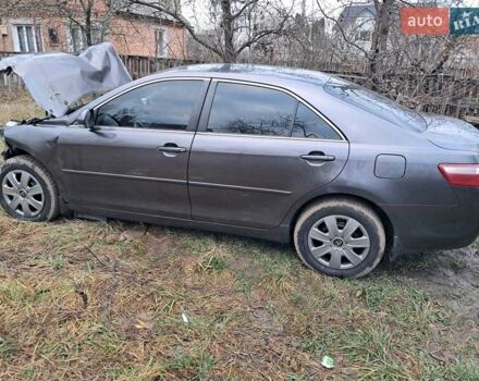 Серый Тойота Камри, объемом двигателя 2.4 л и пробегом 200 тыс. км за 4699 $, фото 15 на Automoto.ua