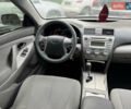 Сірий Тойота Камрі, об'ємом двигуна 2.5 л та пробігом 315 тис. км за 8900 $, фото 45 на Automoto.ua
