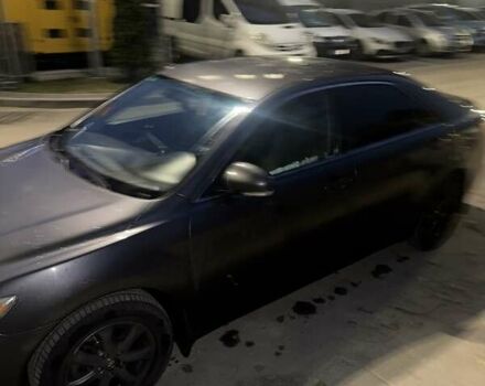 Серый Тойота Камри, объемом двигателя 2.39 л и пробегом 265 тыс. км за 10000 $, фото 2 на Automoto.ua