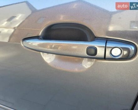 Серый Тойота Камри, объемом двигателя 3.5 л и пробегом 157 тыс. км за 15500 $, фото 23 на Automoto.ua