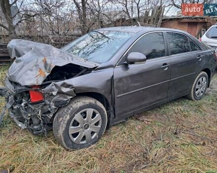 Серый Тойота Камри, объемом двигателя 2.4 л и пробегом 200 тыс. км за 4699 $, фото 11 на Automoto.ua