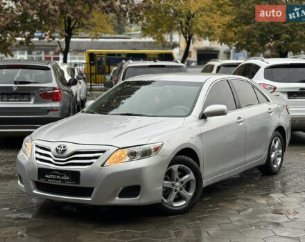 Сірий Тойота Камрі, об'ємом двигуна 2.5 л та пробігом 315 тис. км за 8900 $, фото 7 на Automoto.ua