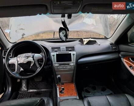 Серый Тойота Камри, объемом двигателя 2.4 л и пробегом 200 тыс. км за 4699 $, фото 34 на Automoto.ua