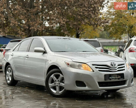 Сірий Тойота Камрі, об'ємом двигуна 2.5 л та пробігом 315 тис. км за 8900 $, фото 15 на Automoto.ua