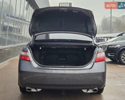 Серый Тойота Камри, объемом двигателя 3.5 л и пробегом 157 тыс. км за 15900 $, фото 26 на Automoto.ua