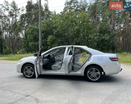 Сірий Тойота Камрі, об'ємом двигуна 2.5 л та пробігом 270 тис. км за 8800 $, фото 24 на Automoto.ua
