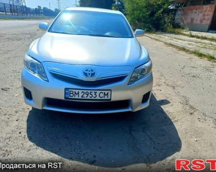 Серый Тойота Камри, объемом двигателя 2.4 л и пробегом 300 тыс. км за 10500 $, фото 5 на Automoto.ua