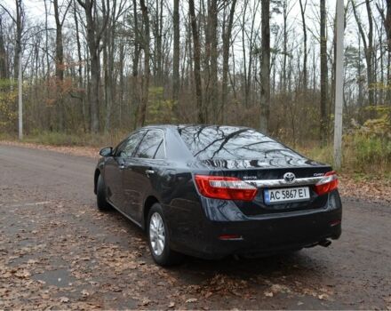 Серый Тойота Камри, объемом двигателя 2.5 л и пробегом 232 тыс. км за 12950 $, фото 6 на Automoto.ua