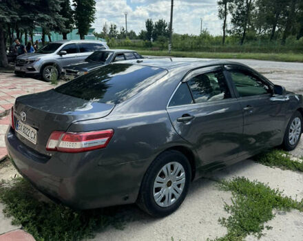 Серый Тойота Камри, объемом двигателя 2.49 л и пробегом 309 тыс. км за 7500 $, фото 3 на Automoto.ua