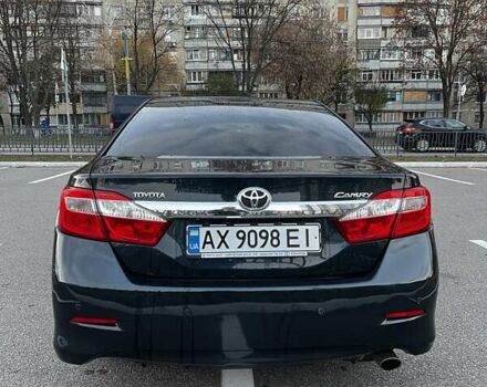 Серый Тойота Камри, объемом двигателя 2.49 л и пробегом 155 тыс. км за 12500 $, фото 14 на Automoto.ua