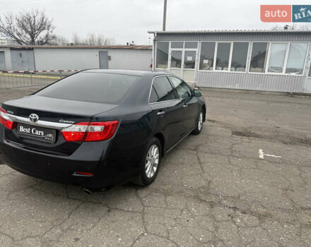 Серый Тойота Камри, объемом двигателя 2.5 л и пробегом 232 тыс. км за 11900 $, фото 3 на Automoto.ua