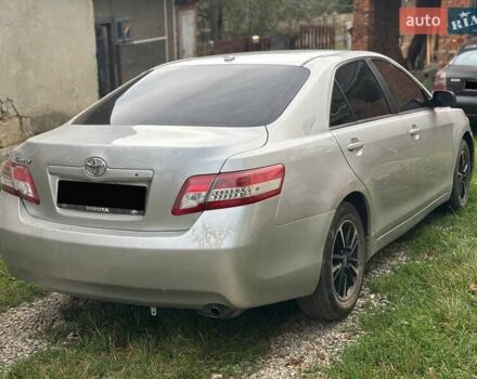 Сірий Тойота Камрі, об'ємом двигуна 2.5 л та пробігом 310 тис. км за 8499 $, фото 9 на Automoto.ua