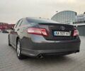 Сірий Тойота Камрі, об'ємом двигуна 2.5 л та пробігом 160 тис. км за 12000 $, фото 3 на Automoto.ua