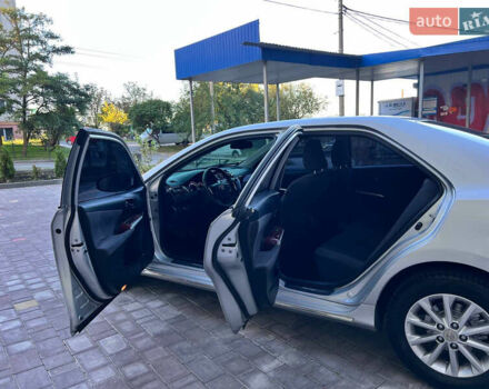 Сірий Тойота Камрі, об'ємом двигуна 2.5 л та пробігом 291 тис. км за 9999 $, фото 21 на Automoto.ua