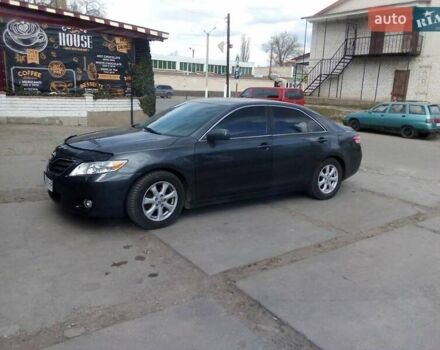 Сірий Тойота Камрі, об'ємом двигуна 2.5 л та пробігом 214 тис. км за 8900 $, фото 1 на Automoto.ua