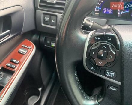 Серый Тойота Камри, объемом двигателя 2.49 л и пробегом 196 тыс. км за 12300 $, фото 90 на Automoto.ua