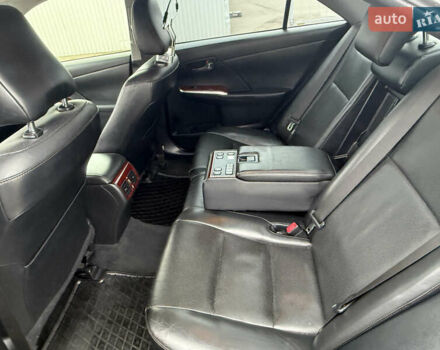 Серый Тойота Камри, объемом двигателя 2.5 л и пробегом 232 тыс. км за 11900 $, фото 10 на Automoto.ua