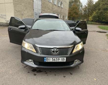 Серый Тойота Камри, объемом двигателя 2.5 л и пробегом 262 тыс. км за 13500 $, фото 11 на Automoto.ua