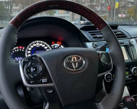 Серый Тойота Камри, объемом двигателя 2.49 л и пробегом 155 тыс. км за 12500 $, фото 23 на Automoto.ua