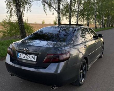 Сірий Тойота Камрі, об'ємом двигуна 2.5 л та пробігом 295 тис. км за 8400 $, фото 4 на Automoto.ua