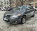 Сірий Тойота Камрі, об'ємом двигуна 2.4 л та пробігом 297 тис. км за 7200 $, фото 1 на Automoto.ua