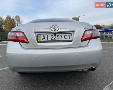Тойота Камри 2011 в Киеве на Automoto.ua Серый Тойота Камри, объемом двигателя 2.4 л и пробегом 191 тыс. км за 10800 $, фото 6 на Automoto.ua