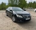 Сірий Тойота Камрі, об'ємом двигуна 2.49 л та пробігом 255 тис. км за 12500 $, фото 1 на Automoto.ua