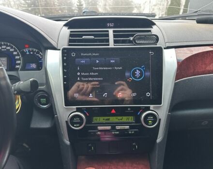 Серый Тойота Камри, объемом двигателя 2.5 л и пробегом 240 тыс. км за 10999 $, фото 6 на Automoto.ua