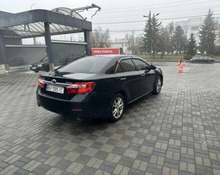 Серый Тойота Камри, объемом двигателя 2.5 л и пробегом 240 тыс. км за 10999 $, фото 4 на Automoto.ua