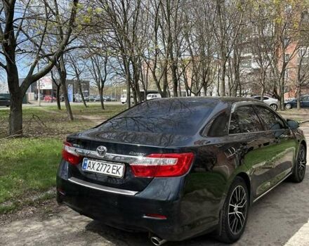 Серый Тойота Камри, объемом двигателя 2.49 л и пробегом 195 тыс. км за 14000 $, фото 14 на Automoto.ua